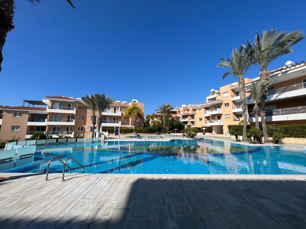 Casa Del Sol Townhouse In Iris Village Paphos Exterior foto