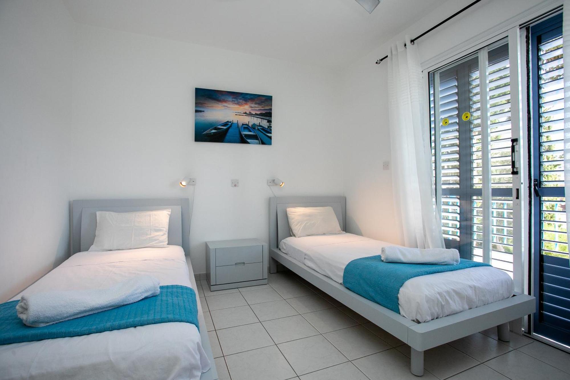 Casa Del Sol Townhouse In Iris Village Paphos Exterior foto
