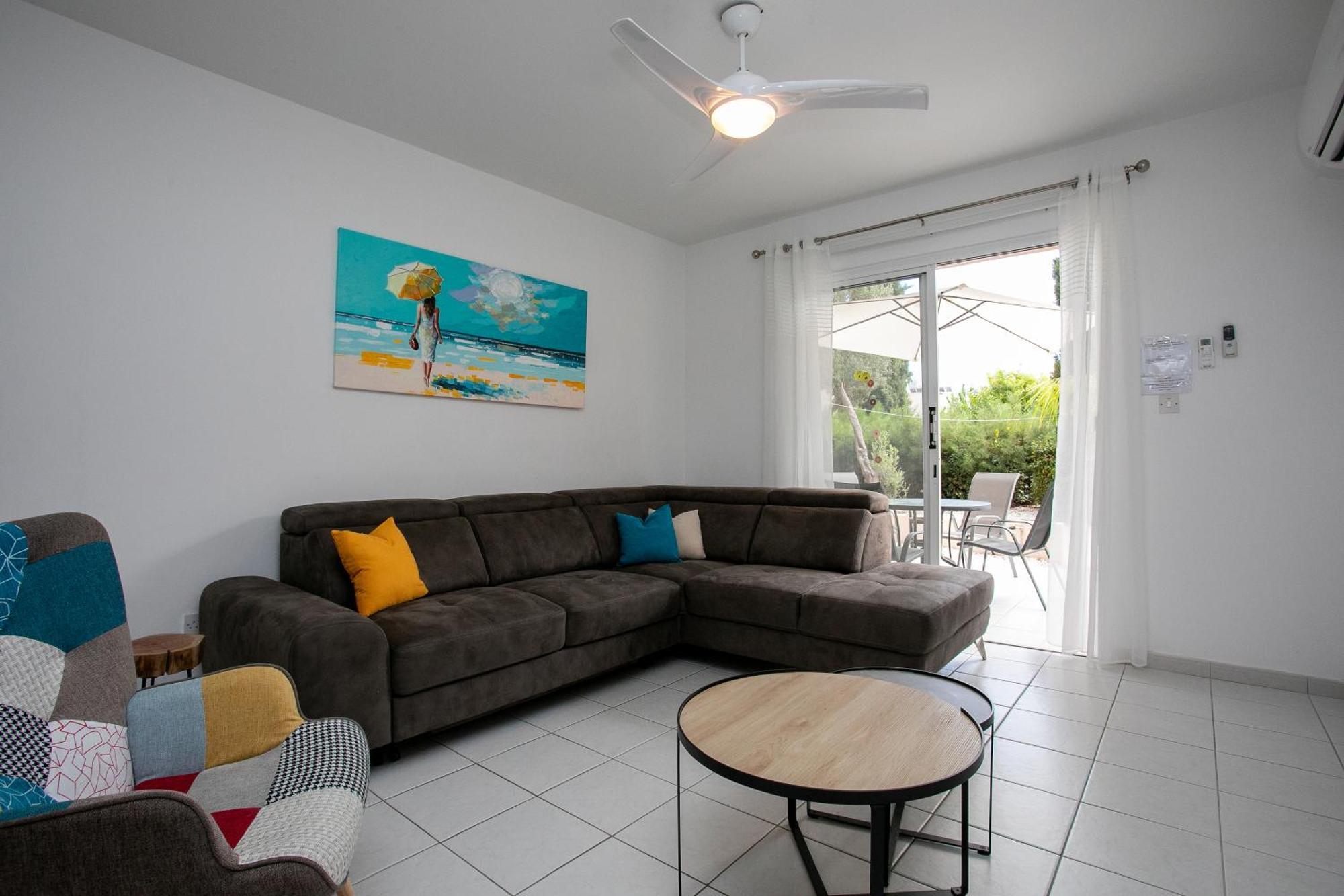 Casa Del Sol Townhouse In Iris Village Paphos Exterior foto
