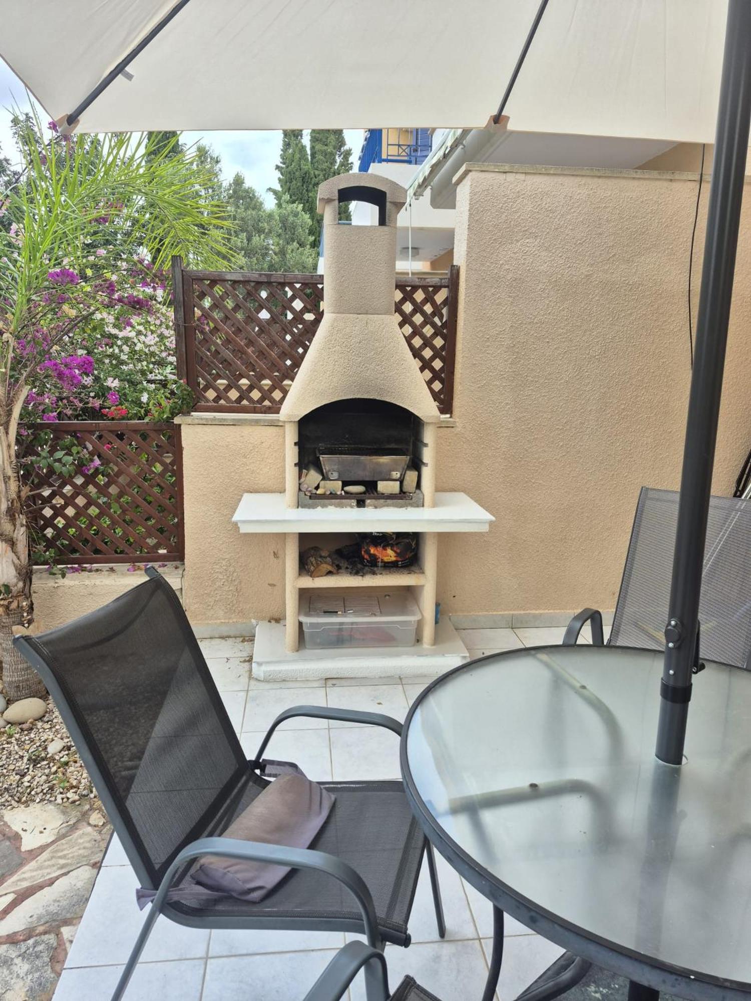Casa Del Sol Townhouse In Iris Village Paphos Exterior foto